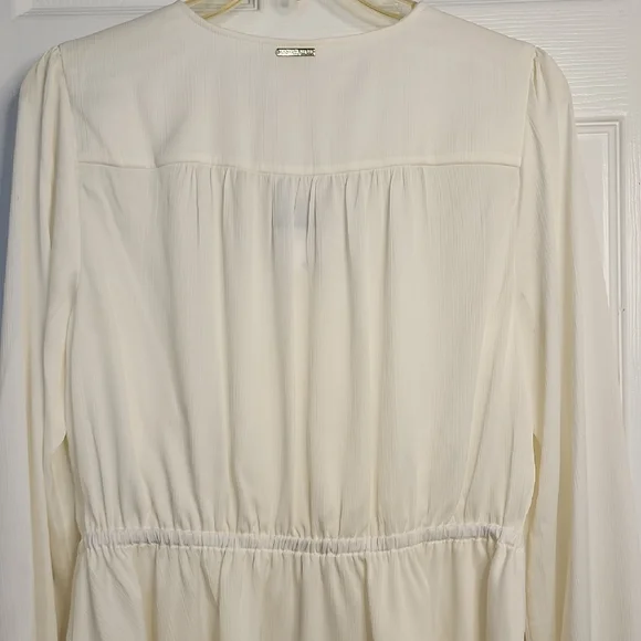 Michael Kors Cream Blouse with Peplum Hem - Picture 8 of 16